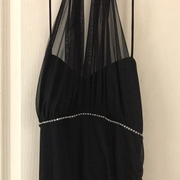 Evening dress - Picture 2 of 5